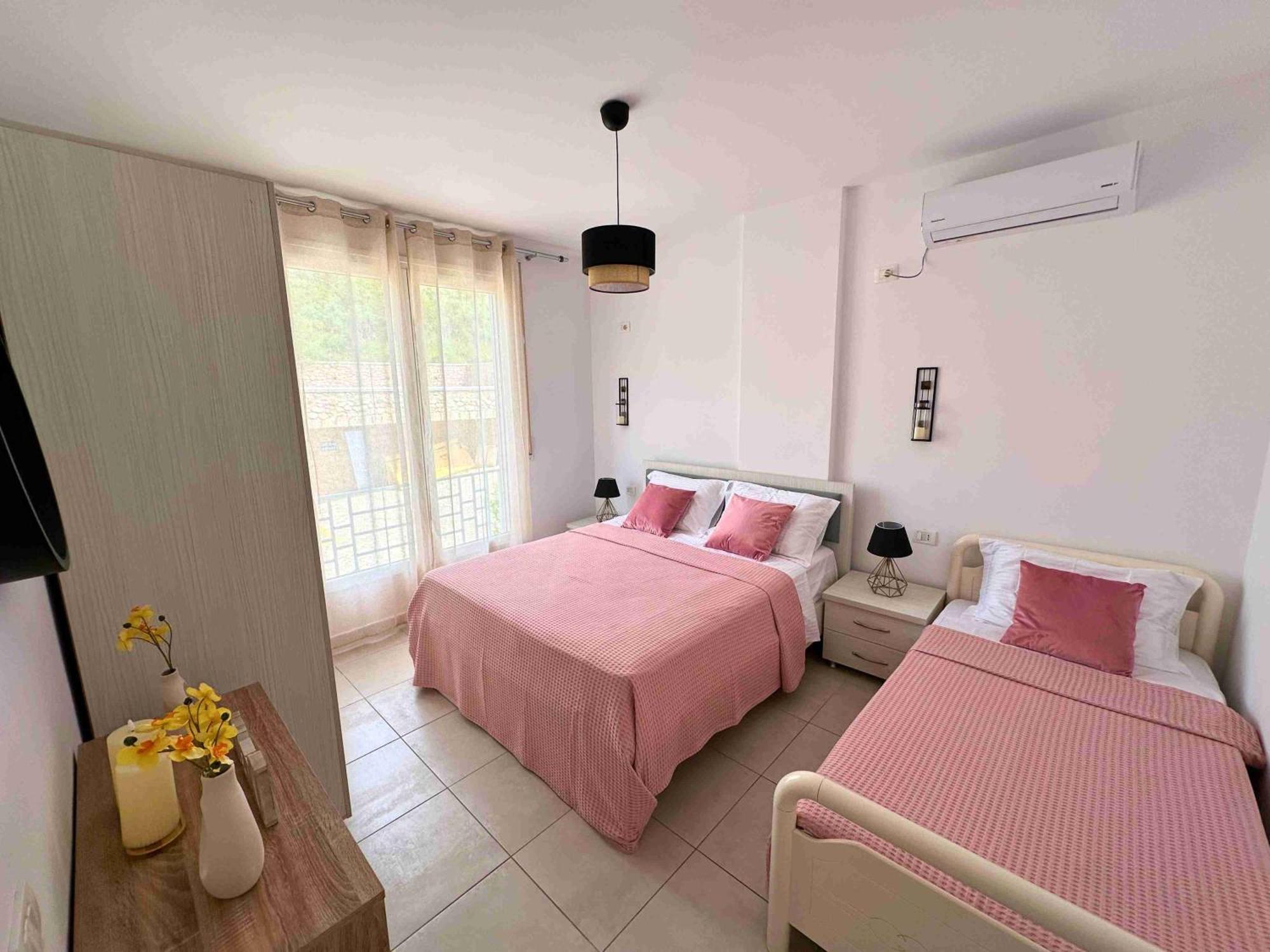 Tropicana Apartments เดอร์มี ภายนอก รูปภาพ